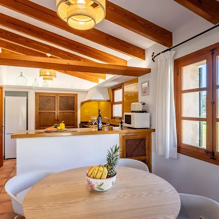 Figueres Recien Amueblada Con Piscina Privada Port de Pollença