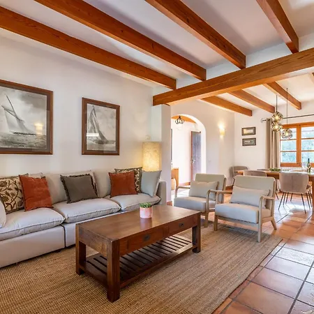 Figueres Recien Amueblada Con Piscina Privada *