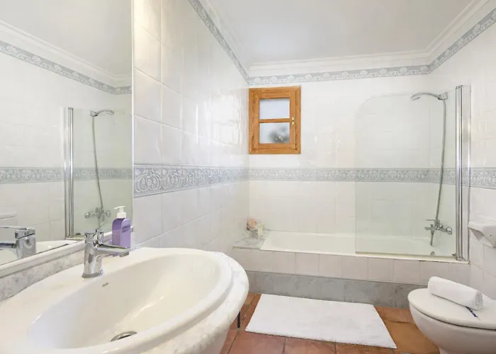 فيلة Figueres Recien Amueblada Con Piscina Privada بورت دي بوينسا